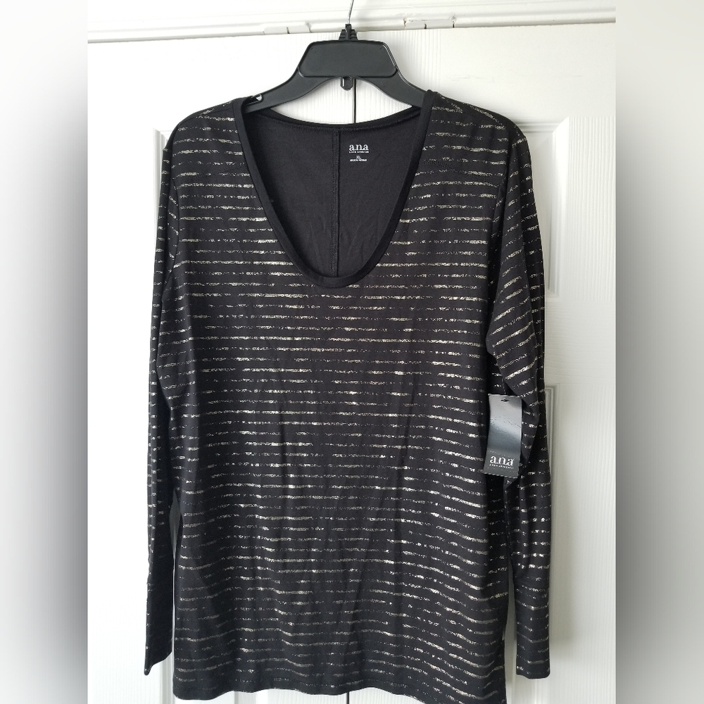 Ladies long sleeved tshirt